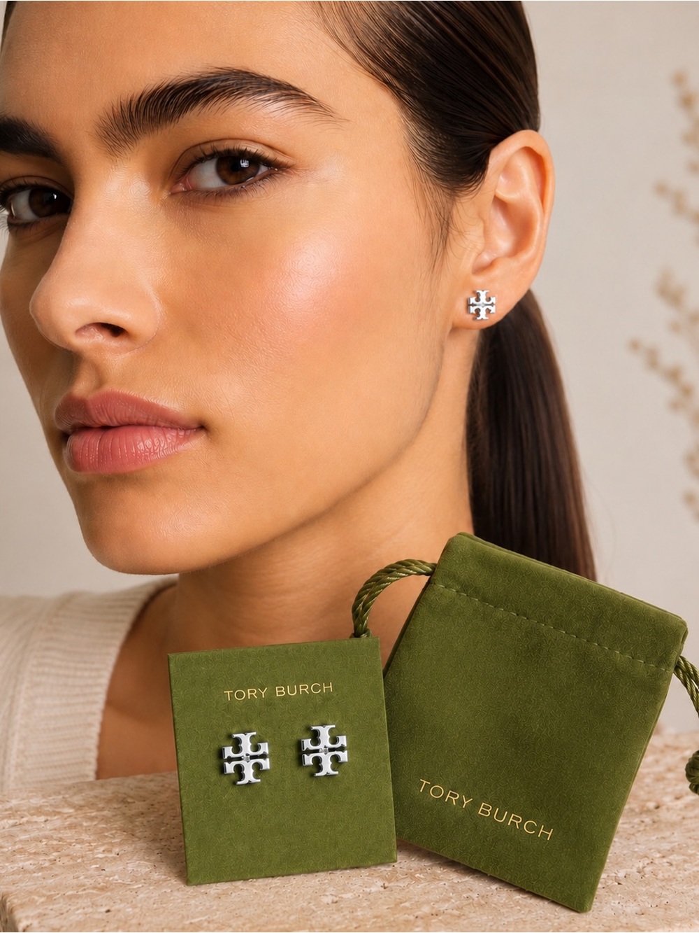 Tory Burch Small Icon Enamel Stud Earrings Silver 🩶